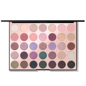 NIB Morphe 35C Everyday Chic Artistry Palette